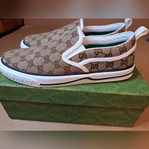 GUCCI Tennis 1977 Slip On GG Supreme Monogram Sneakers Sz 10